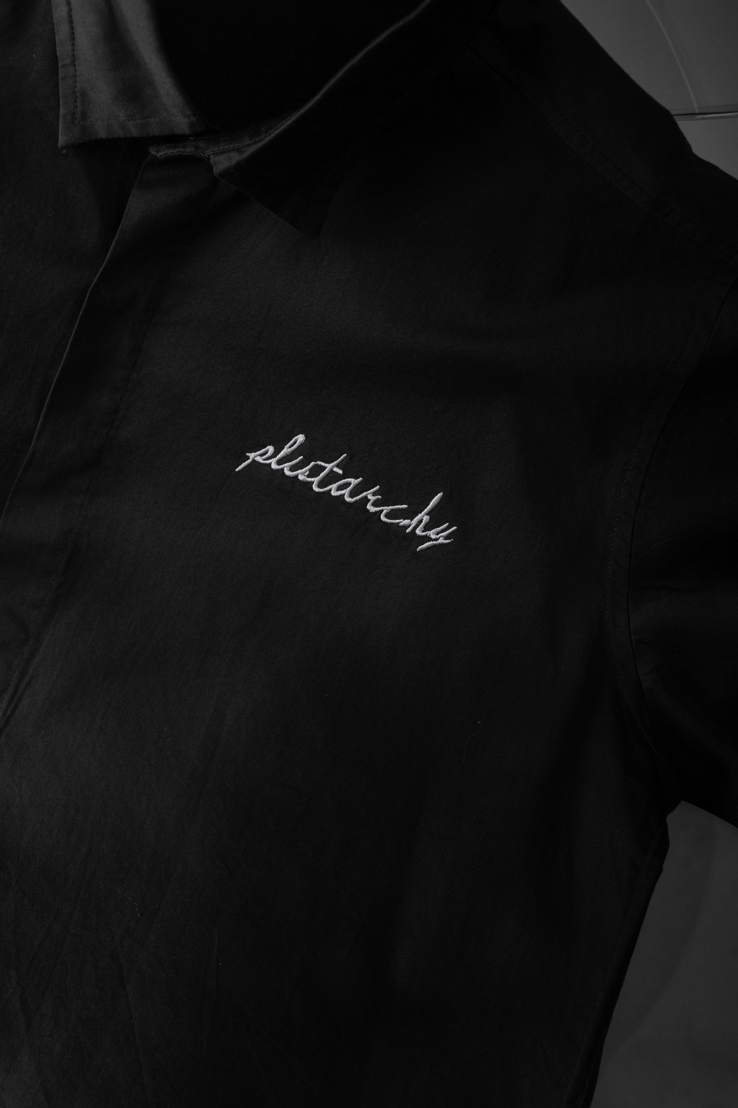BLACK BASICASS SHIRT