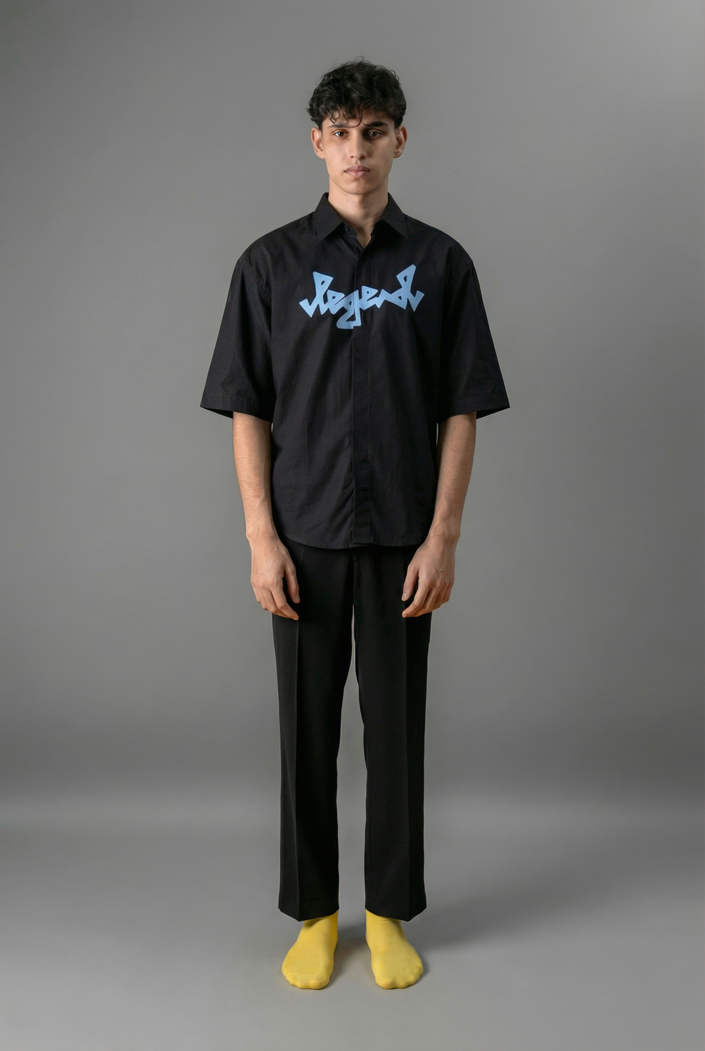 BLACK LEGEND HALF SLEEVES